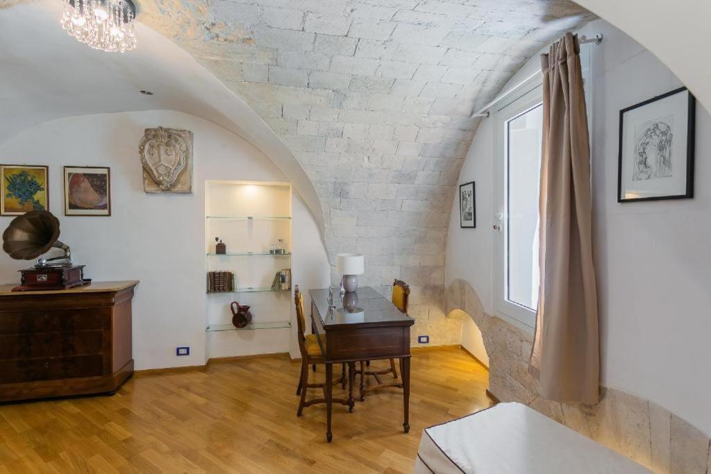 הוילה Palazzo Di Citta בארי מראה חיצוני תמונה